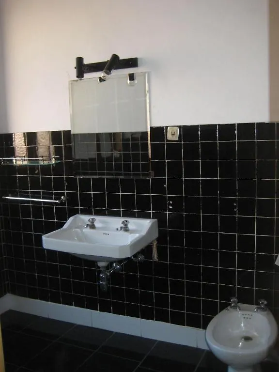 Hostel Avenida Coimbra Portugal
