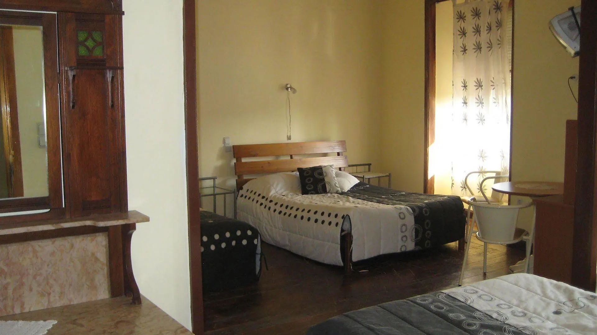 Hostel Avenida Coimbra 0*,  Portugal